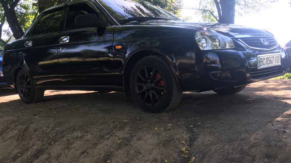 Lada Пріора Седан Чорний бункер 3