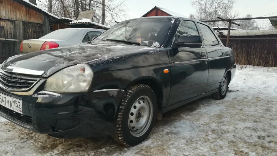 Lada Пріора Седан графітовий металік