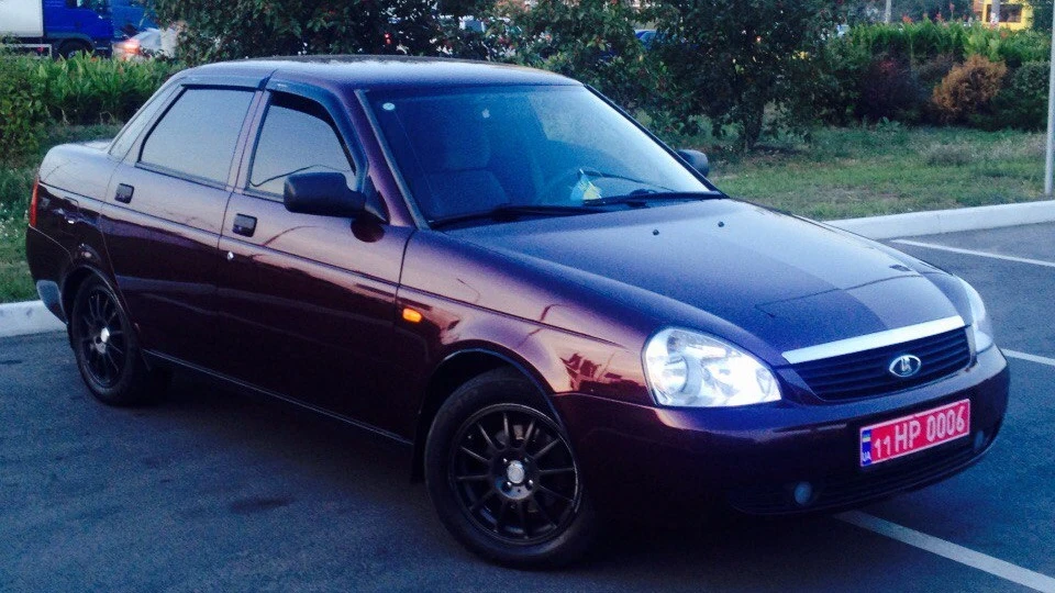 Lada Пріора Седан Grape-Spark 2