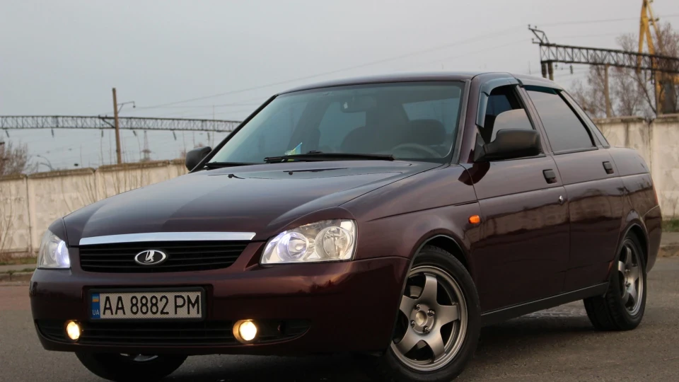 Lada Пріора Седан Grape-Spark 5