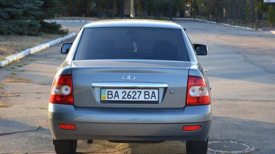 Lada Пріора Седан Кварц 3