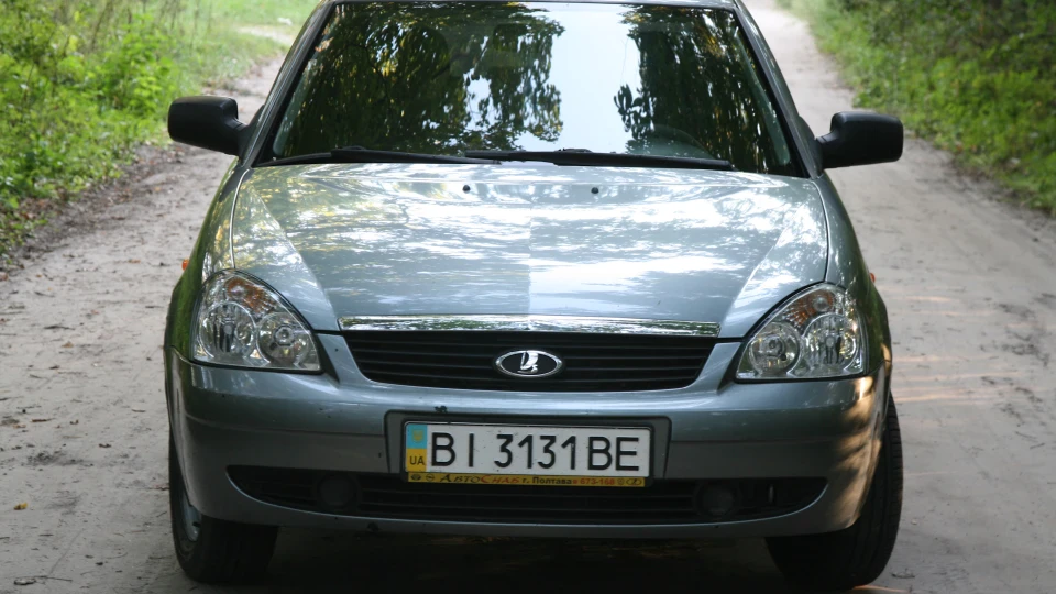 Lada Пріора Седан кварц 3