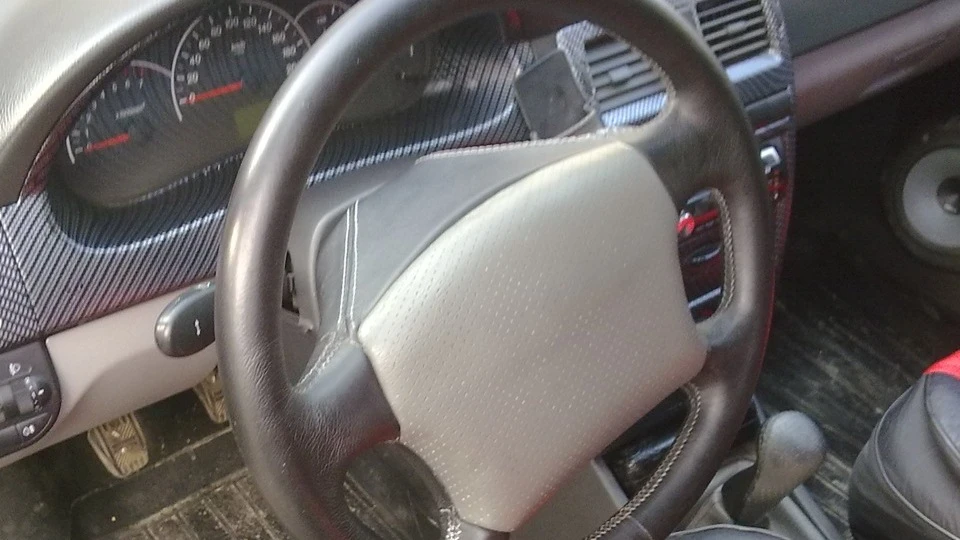 Lada Пріора Седан Ledi_Priora 2