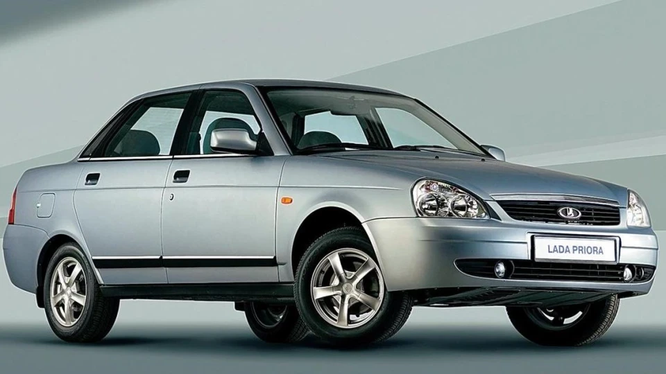 Lada Пріора Седан ЛЮКС 2