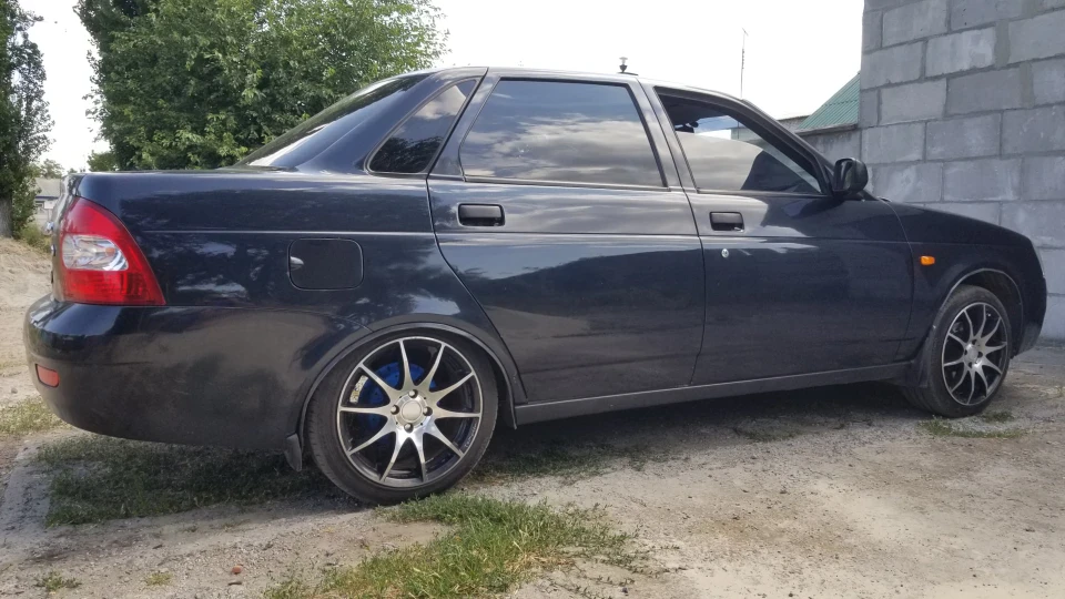 Lada Пріора Седан Чумацький шлях 4