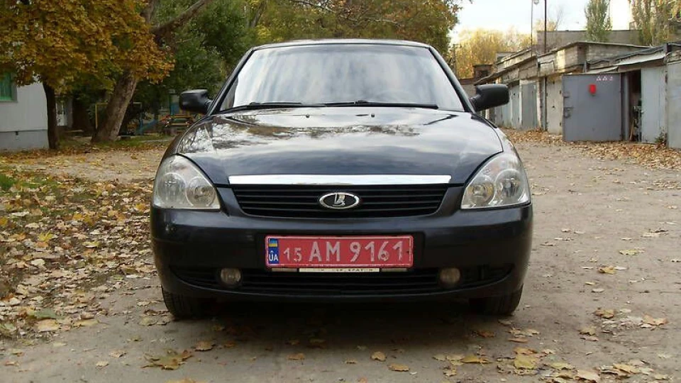 Lada Пріора Седан Блискавка 2