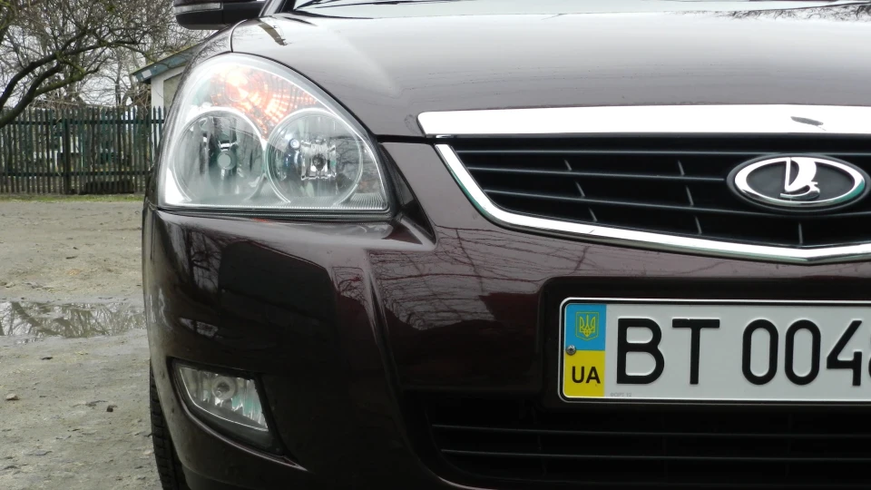 Lada Пріора Седан майже SE