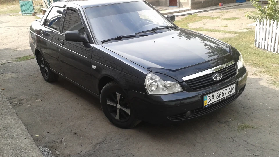 Lada Пріора Седан PRIOR 6667 5