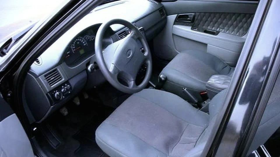 Lada Пріора Седан R15 3