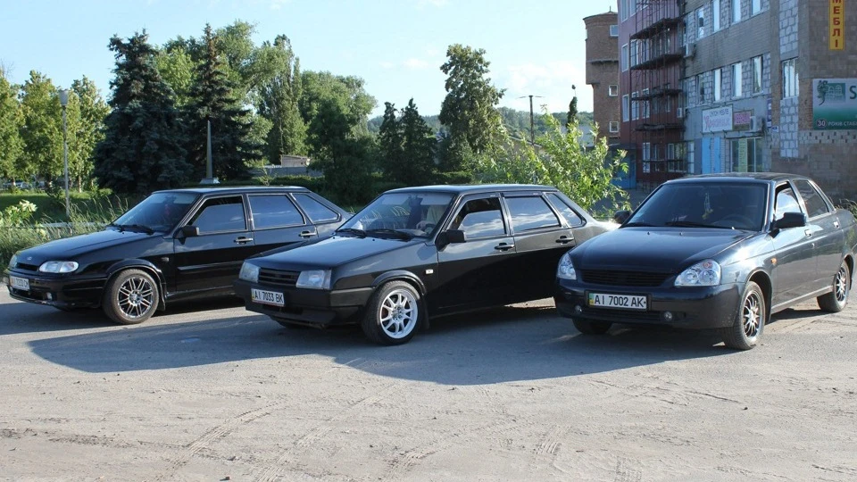 Lada Пріора Седан Racing Heart 5