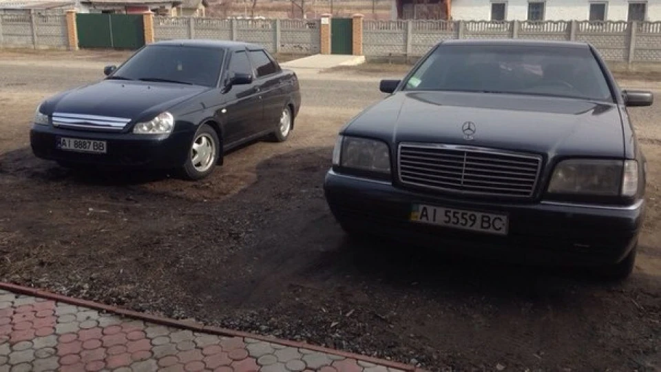 Lada Пріора Седан Злегка тонована
