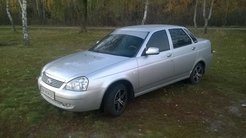 Lada Пріора Седан сніжка) 2