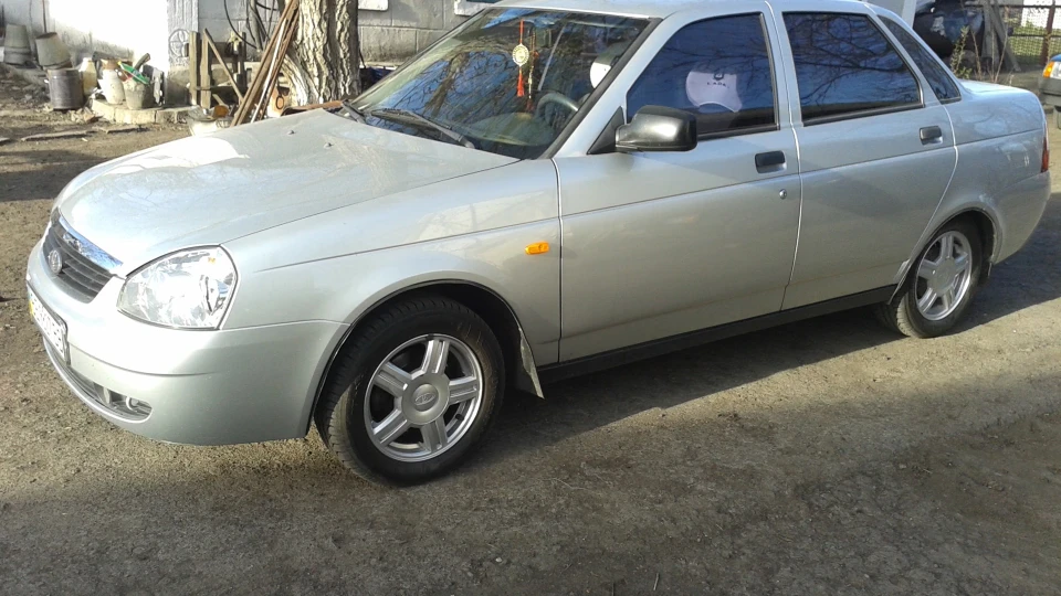 Lada Пріора Седан снігова королева 3