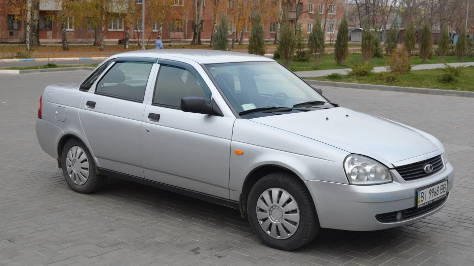 Lada Пріора Седан Снігова королева 2