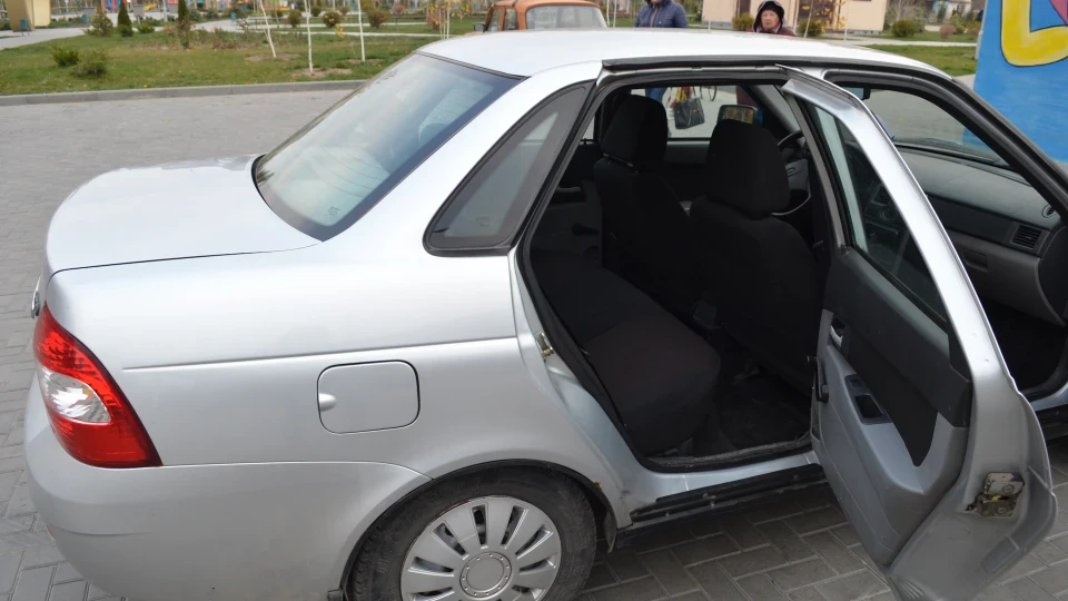Lada Пріора Седан Снігова королева 5