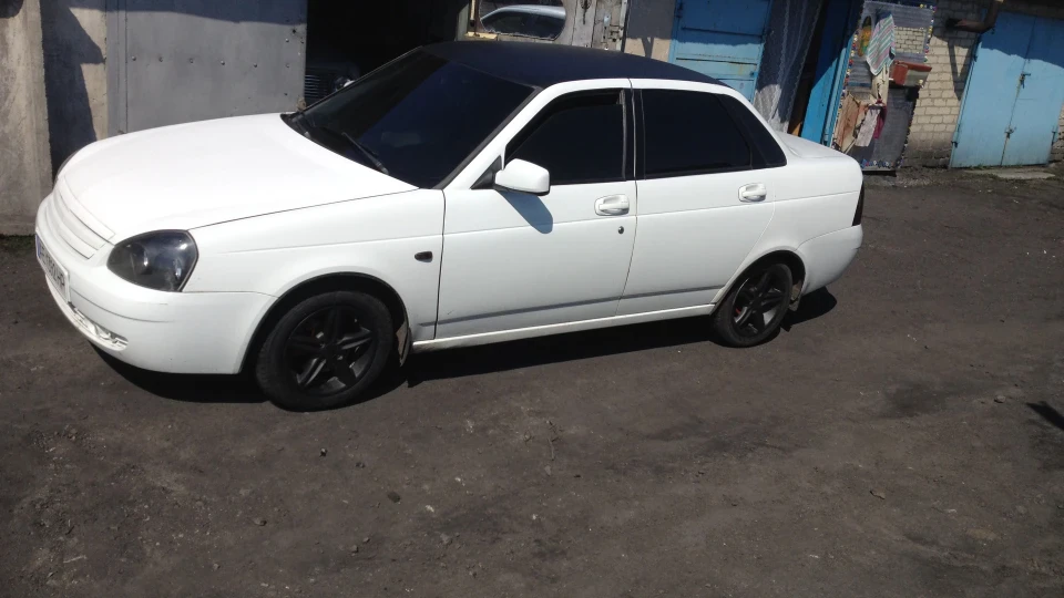 Lada Пріора Седан Сніжок) 5