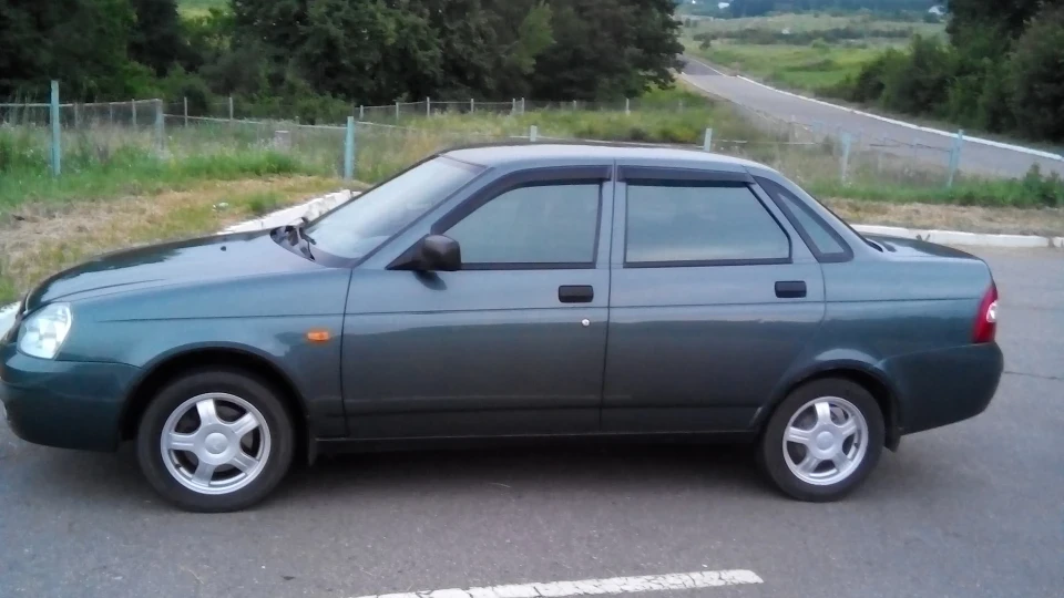 Lada Пріора Седан Сочі 360 3