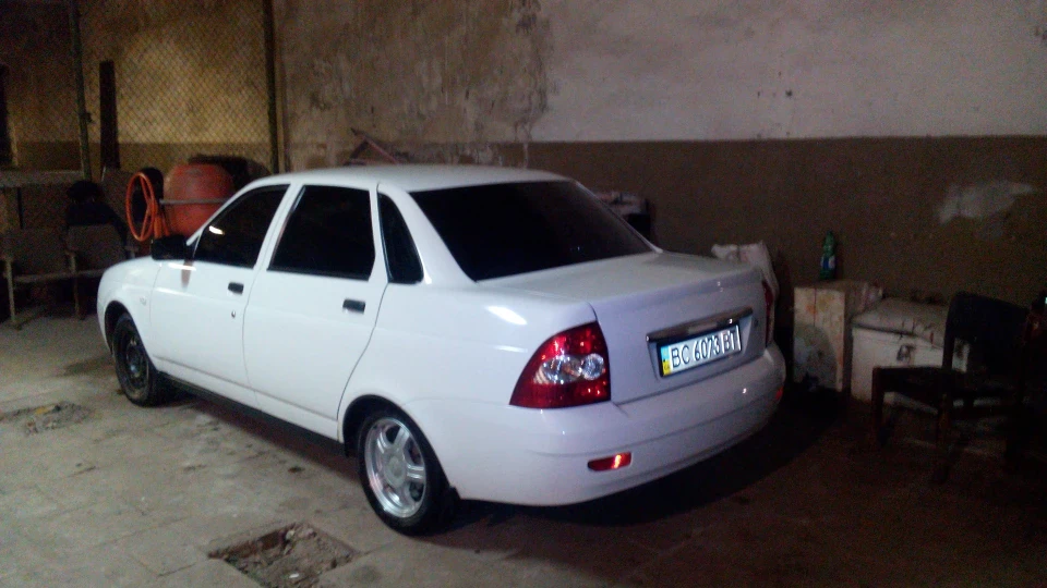 Lada Пріора Седан Сток 4
