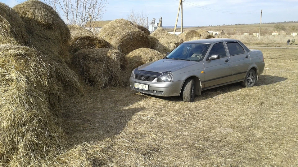 Lada Пріора Седан Тиха 4