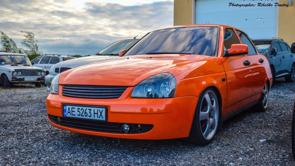 Lada Пріора Седан Турбо-Апельсін 2