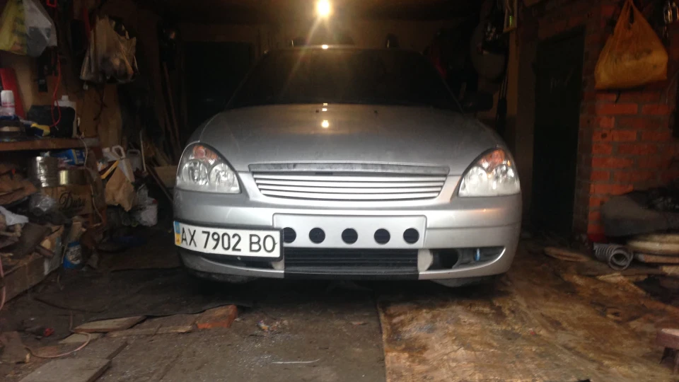 Lada Пріора Седан Turbo... 2