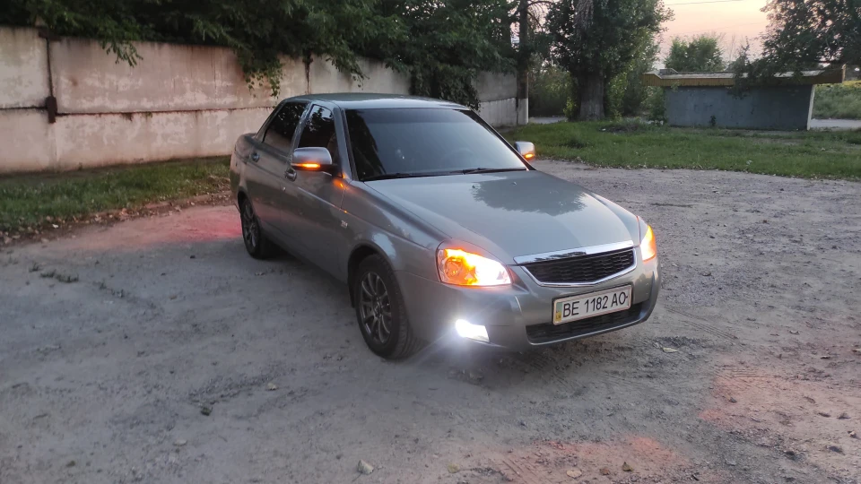 Lada Пріора Седан UA