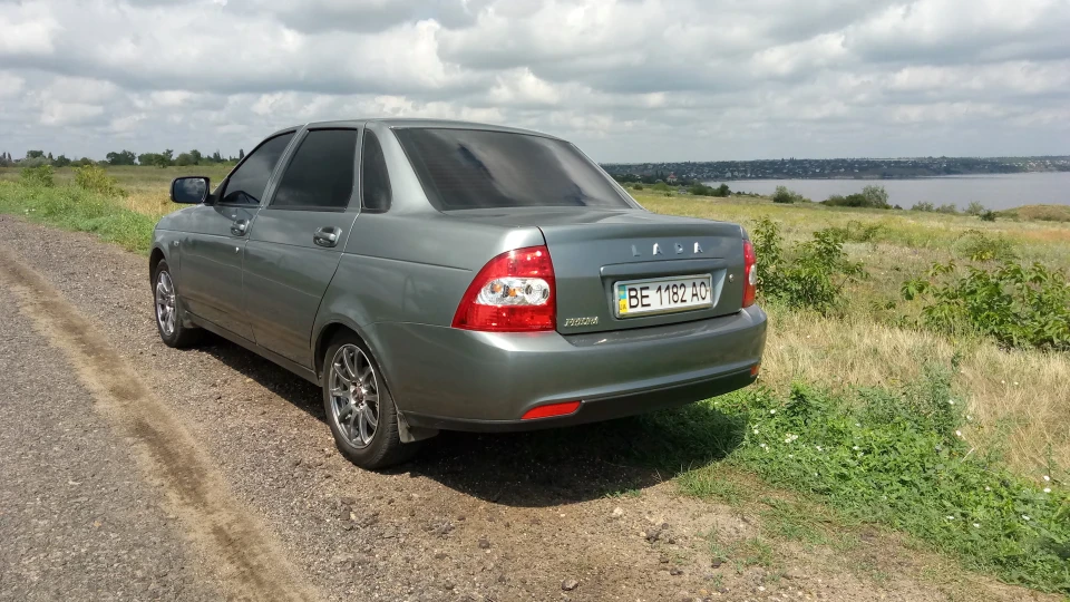 Lada Пріора Седан UA 5