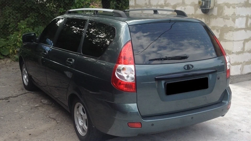 Lada Пріора Універсал 2