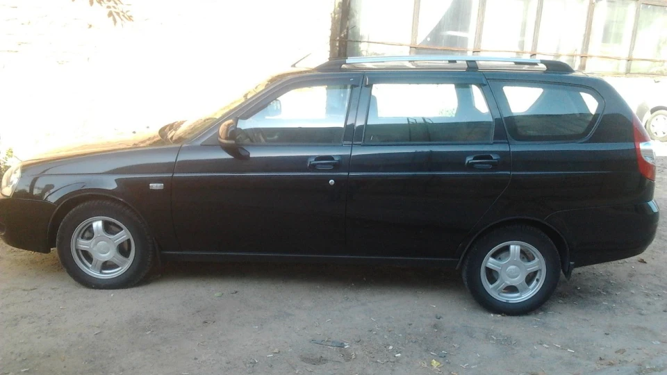 Lada Пріора Універсал 3