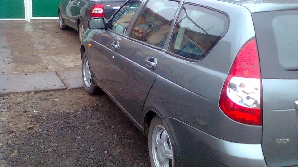 Lada Пріора Універсал 2