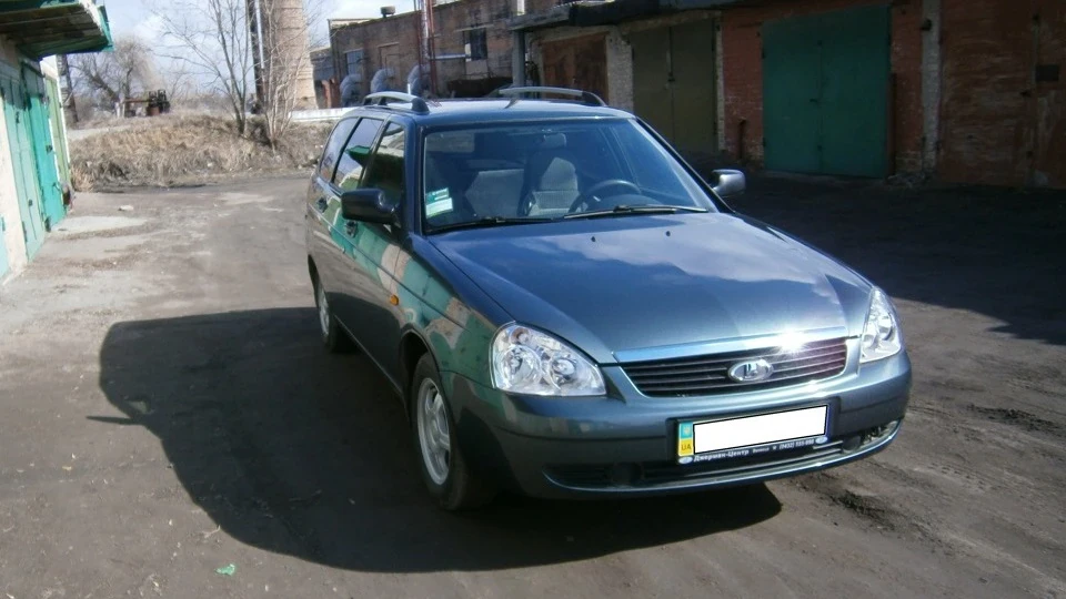 Lada Пріора Універсал 2