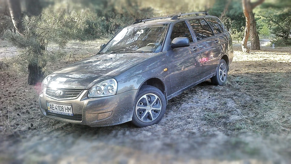 Lada Пріора Універсал Батіскаф 5