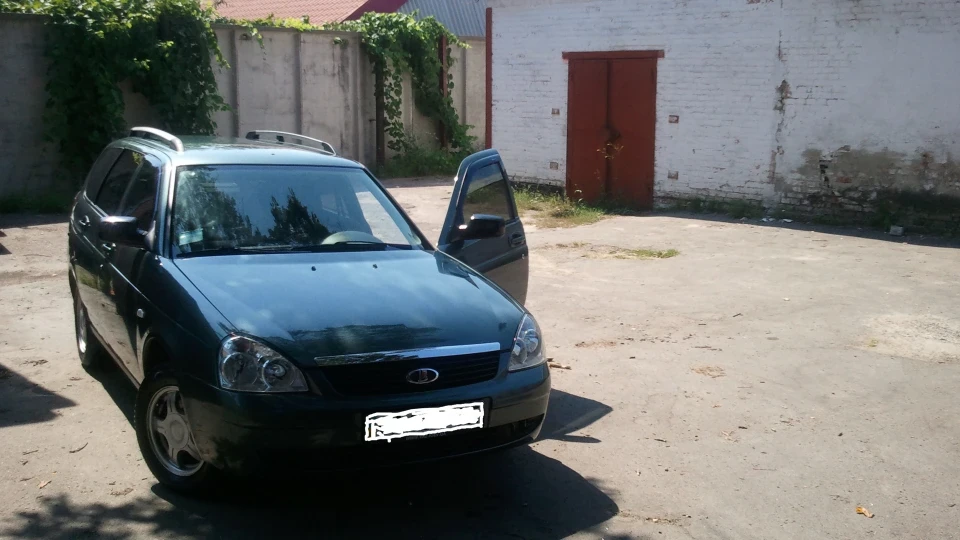 Lada Пріора Універсал Ласточка 4