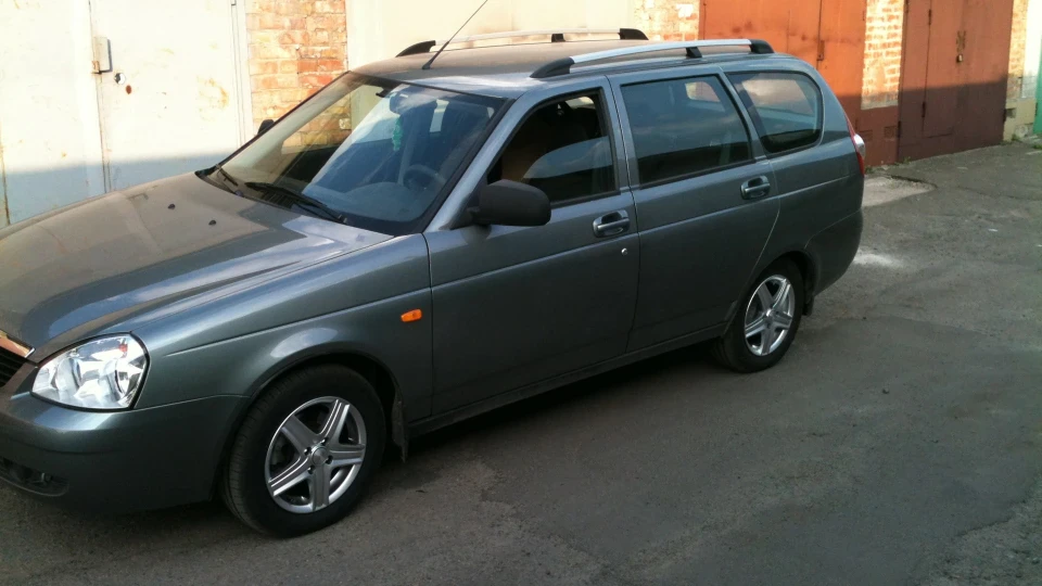 Lada Пріора Універсал -Quartz Wagon- 2