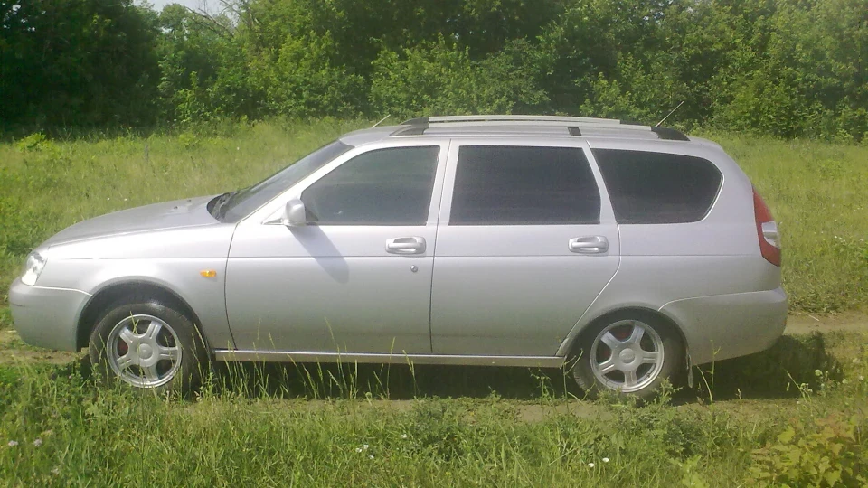 Lada Пріора Універсал Сірий vagonchik 2