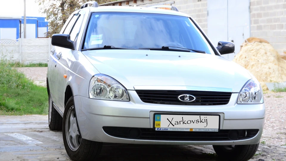 Lada Пріора Універсал SnoW TraileR kh