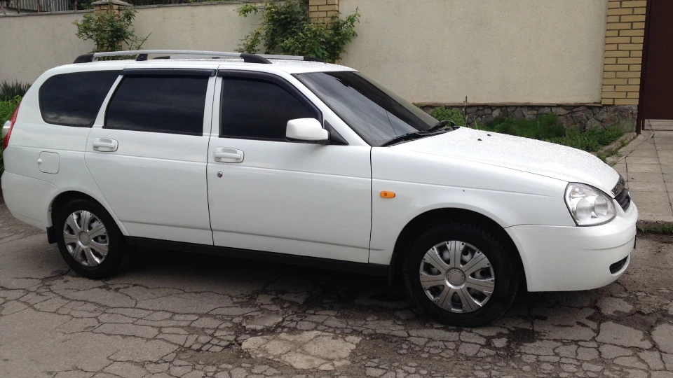 Lada Пріора Універсал WTF
