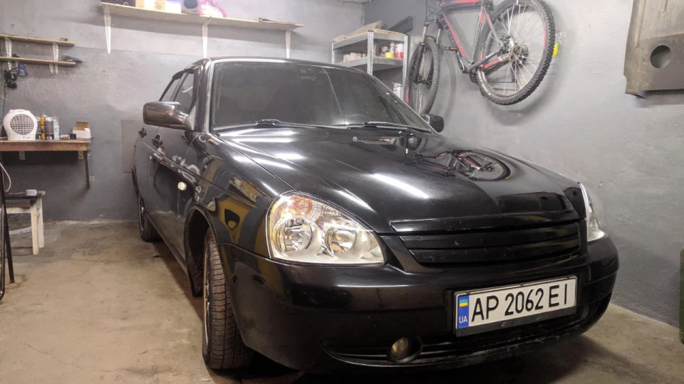Lada Пріора Хетчбек 2