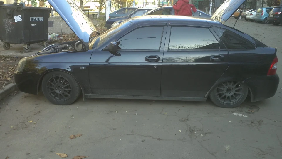 Lada Пріора Хетчбек 5