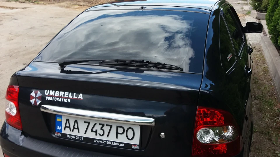 Lada Пріора Хетчбек