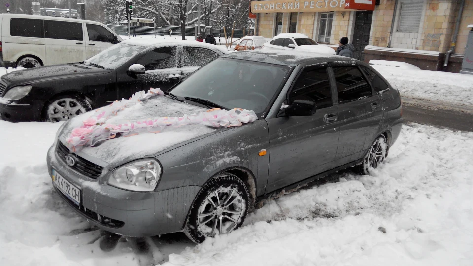 Lada Пріора Хетчбек 4