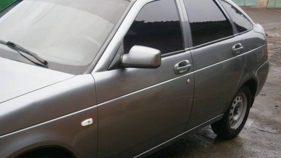 Lada Пріора Хетчбек 2