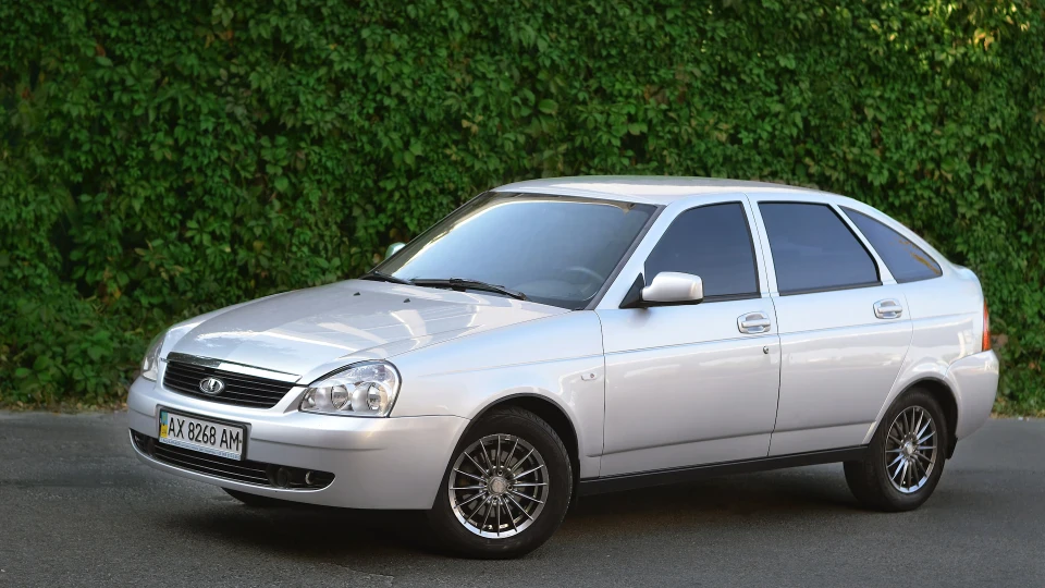 Lada Пріора Хетчбек