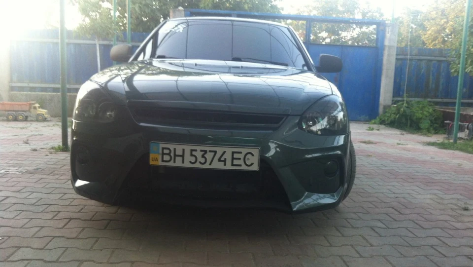 Lada Пріора Хетчбек 2