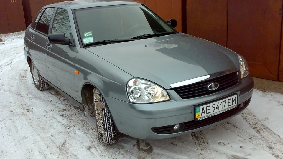 Lada Пріора Хетчбек 1.6i 5