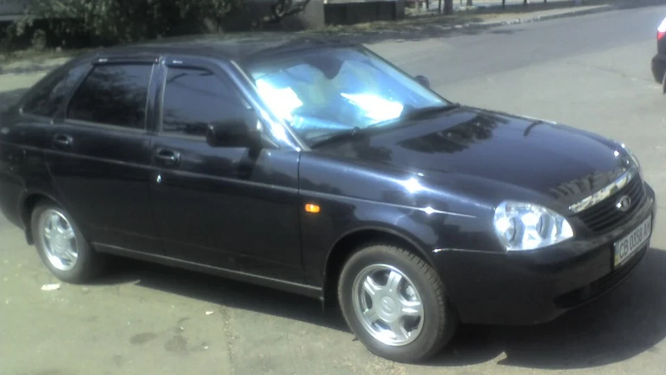 Lada Пріора Хетчбек 2172 3