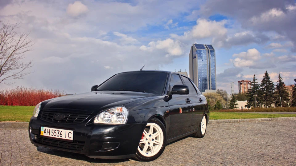 Lada Пріора Хетчбек 5536 5