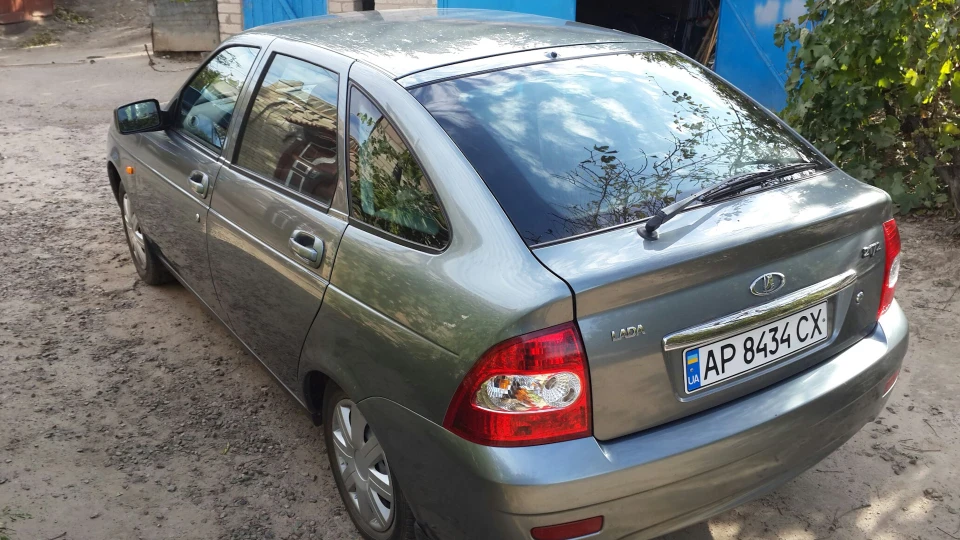 Lada Пріора Хетчбек Бестія 2