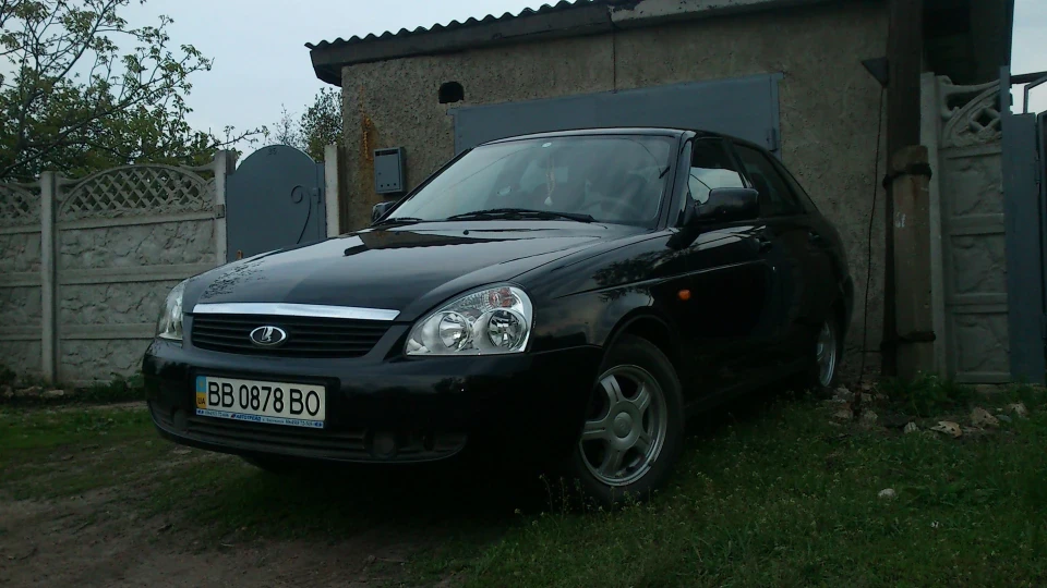 Lada Пріора Хетчбек Чорна Перлина 4