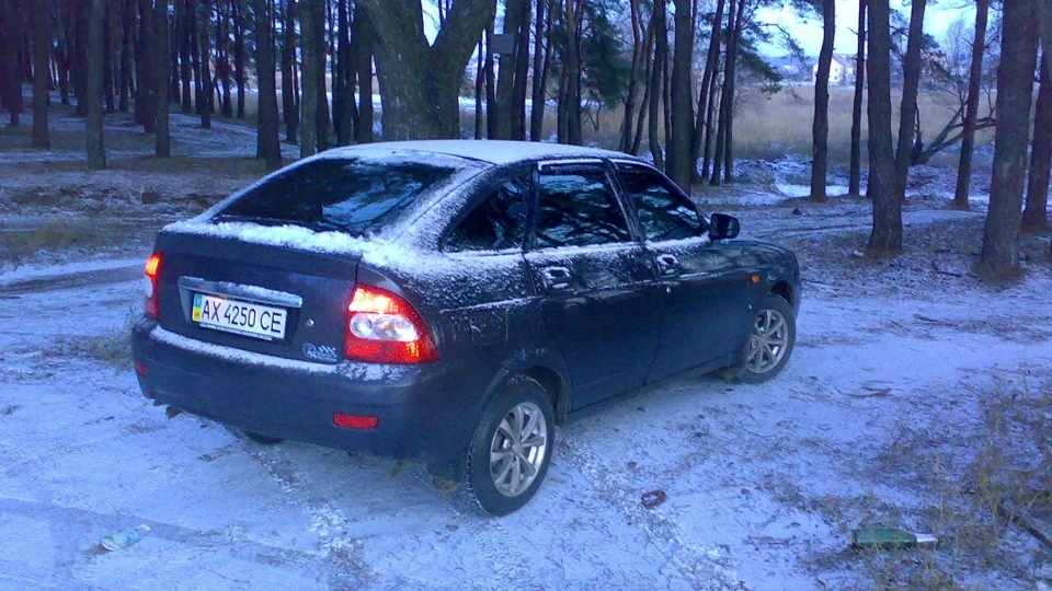 Lada Пріора Хетчбек Elegance 3